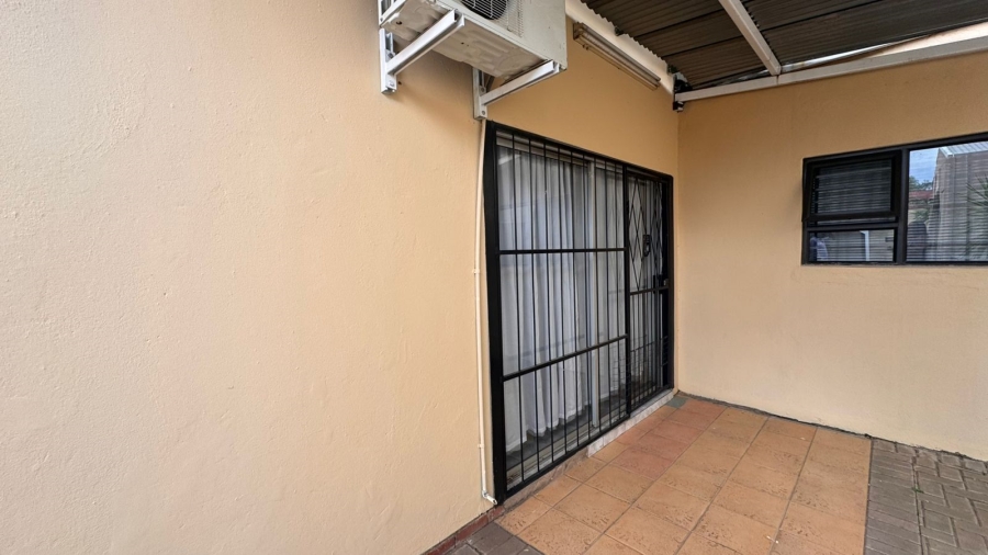 3 Bedroom Property for Sale in Beaconsfield Northern Cape